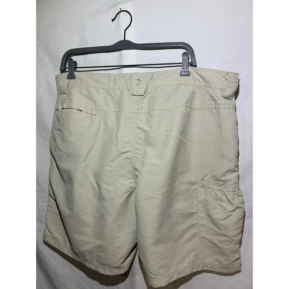 Reel Legends Bonefish Cargo Fishing Shorts Sz 38 Khaki Performance Nylon Pocket